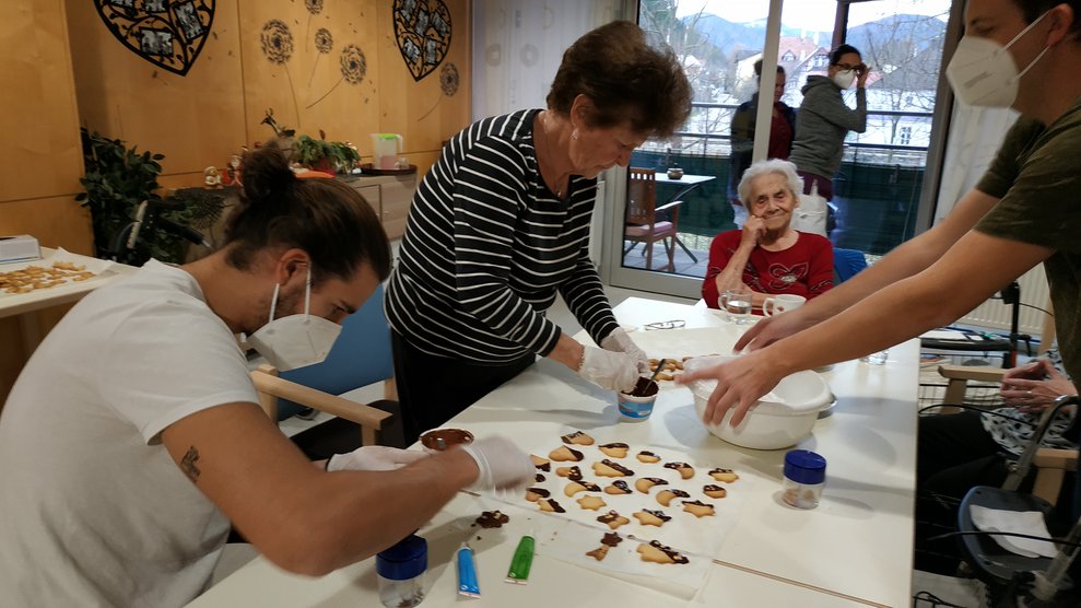Verzieren und Verhübschen der Bäckerei